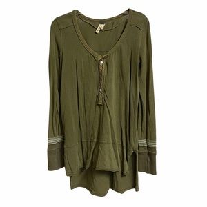 We the Free / Free People Khaki green long sleeve henley